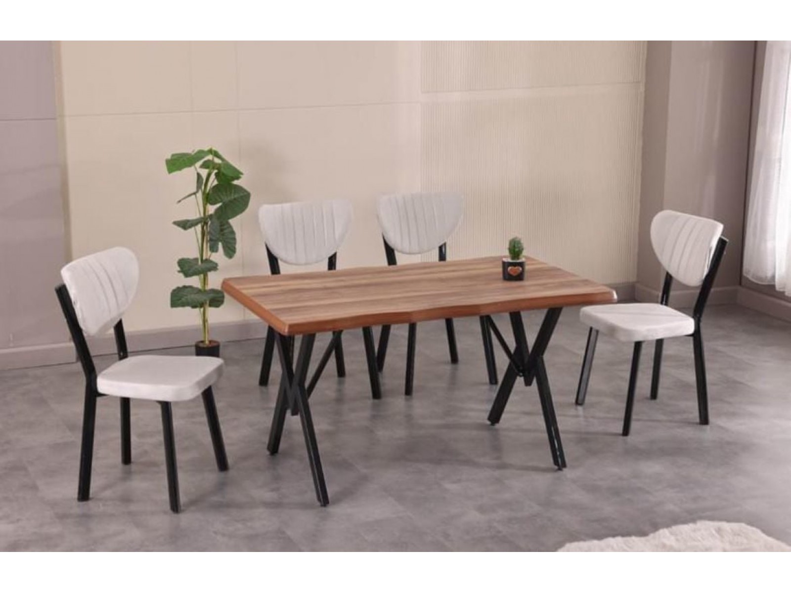 Kütük Masa Takımı